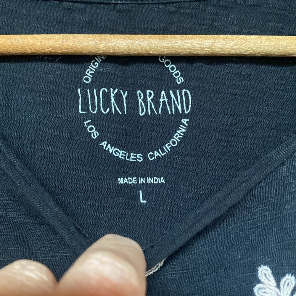 COPY - Lucky Brand tank - Picture 2 of 6